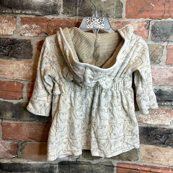 5 for $25🔥0-9M Baby Carter's Bath Robe - Picture 4 of 6